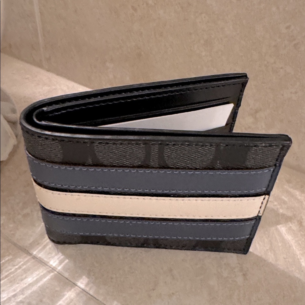 Coach Man‘s wallet